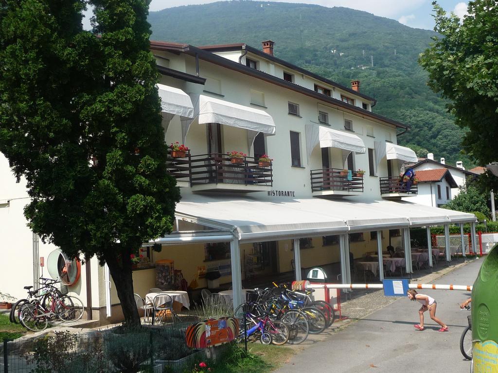 Camping Hotel Au Lac De Como Sorico Dış mekan fotoğraf