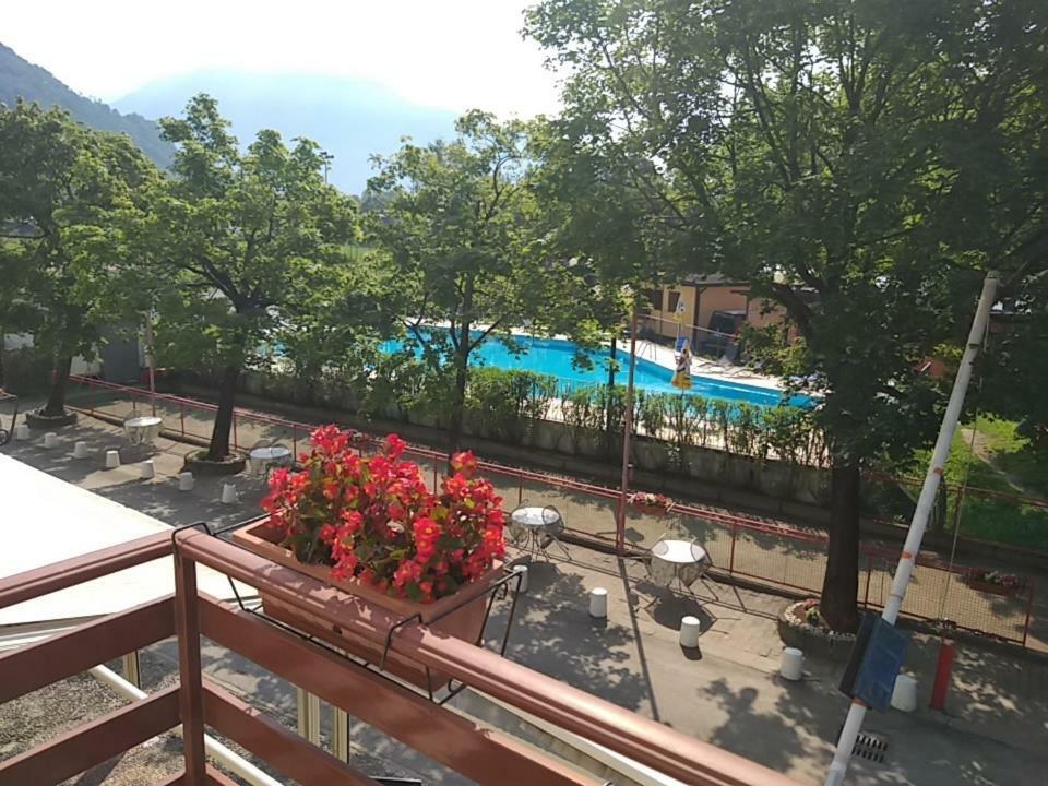 Camping Hotel Au Lac De Como Sorico Dış mekan fotoğraf